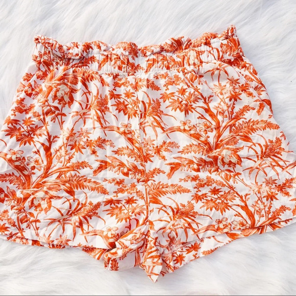 H&M size 8 floral paperbag vacay summer shorts - Picture 1 of 4